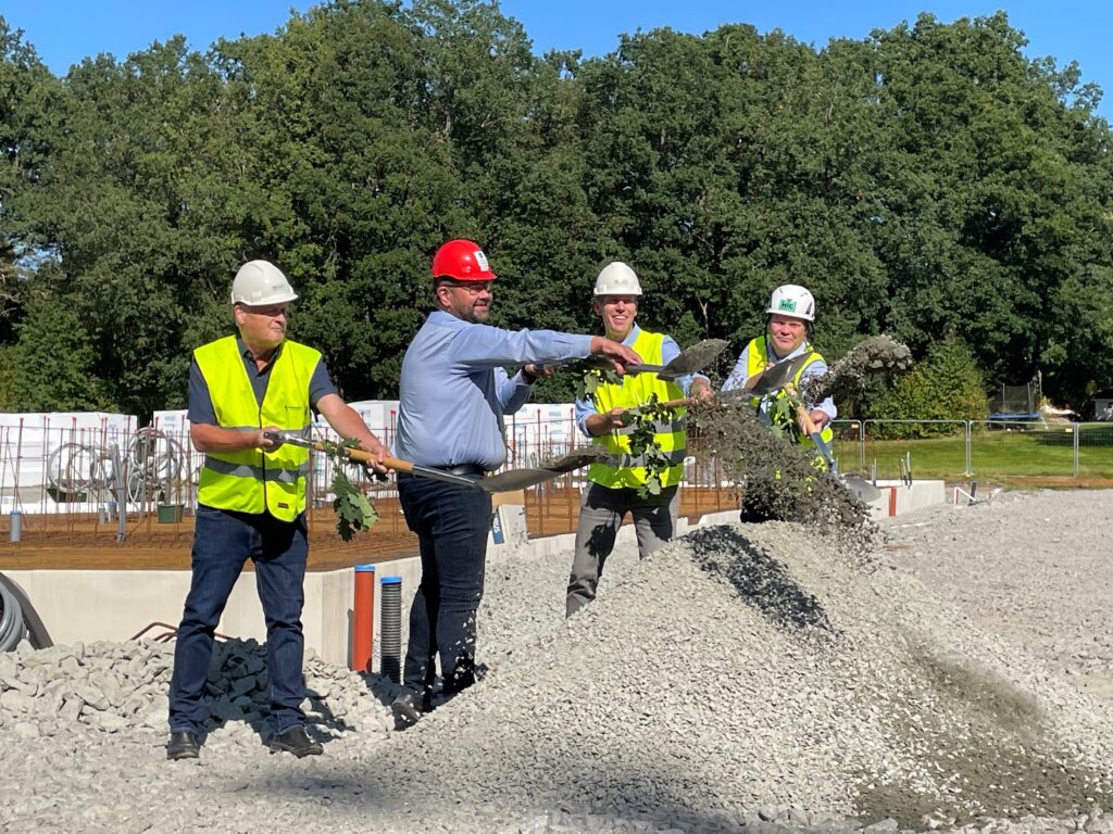 Jan-Erik Svensson KHT, Per Ribacke KHT, Magnus Laneborg, Riksbyggen och Magnus Olsson, Hic Construction.